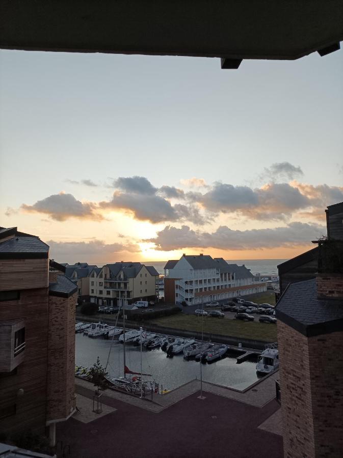 Les Palmes Port Deauville Apartment Luaran gambar
